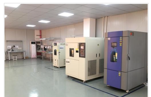 國防科技大學再次選購勤卓裝備高低溫試驗箱