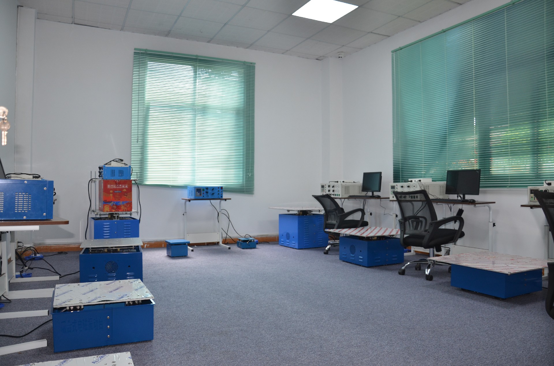 1703501154359374.jpg 2d83f6199aeefb78bdb55124ff39fe3.jpg